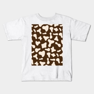 Milk Dairy Cow Print Pattern on Chocolate Background Kids T-Shirt